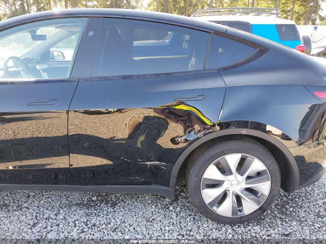 7SAYGDEE2PF921290 Tesla 2023