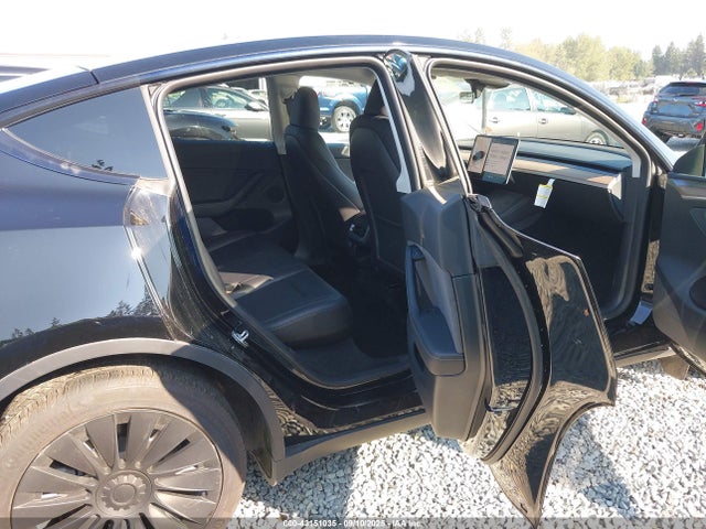 7SAYGDEE2PF921290 Tesla 2023