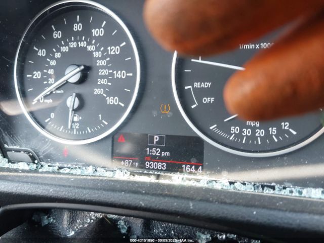 2017 BMW X1 WBXHT3Z38H4A52057 Photo 6