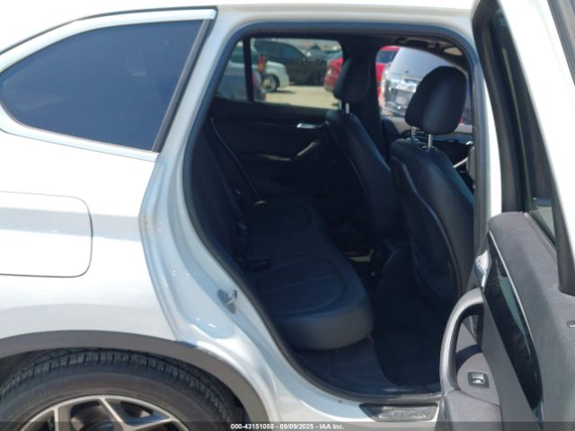 2017 BMW X1 WBXHT3Z38H4A52057 Photo 7