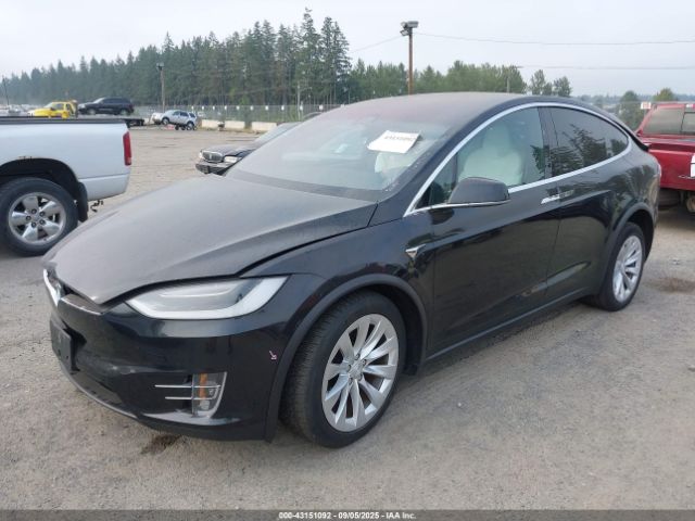 2017 TESLA MODEL X 5YJXCDE23HF055708 Photo 1