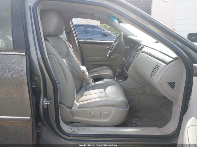 2008 CADILLAC DTS 1G6KD57YX8U176163 Photo 4