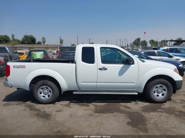 1N6BD0CT1FN734352 Nissan 2015
