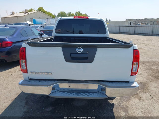 1N6BD0CT1FN734352 Nissan 2015