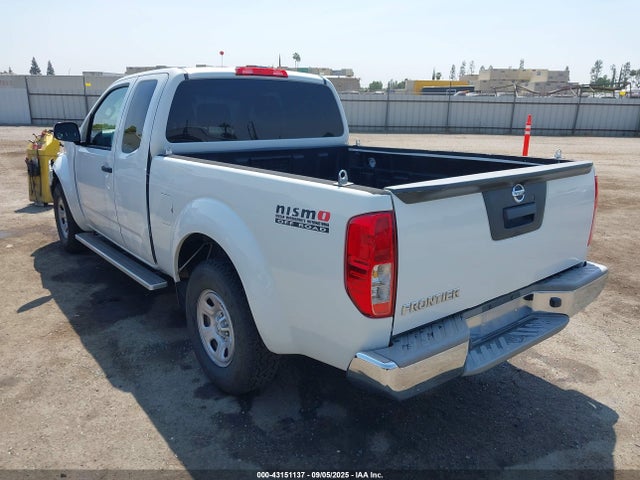 1N6BD0CT1FN734352 Nissan 2015