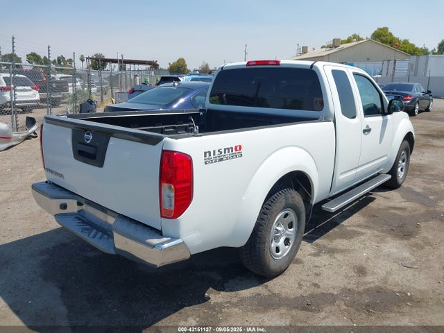 1N6BD0CT1FN734352 Nissan 2015
