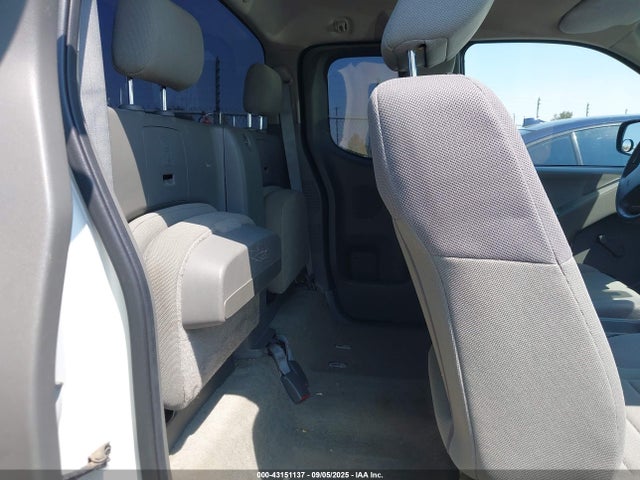 1N6BD0CT1FN734352 Nissan 2015