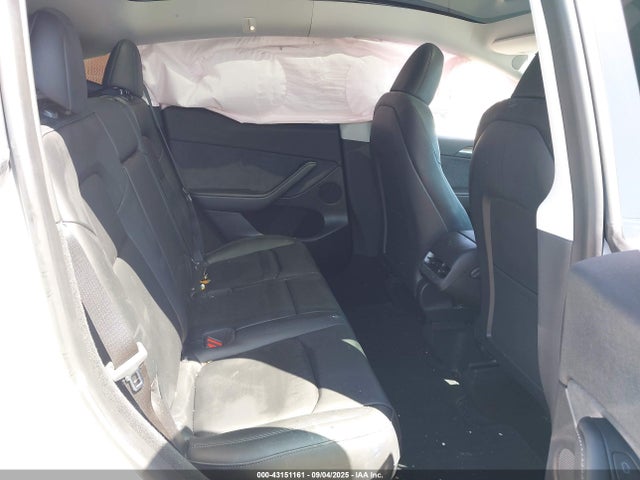 2023 TESLA MODEL Y 7SAYGDEE9PA081036 Photo 7