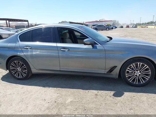 BMW 2017 2017 WBAJA5C36HG893781 Image 13