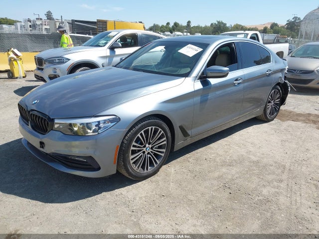 BMW 2017 2017 WBAJA5C36HG893781 Image 2