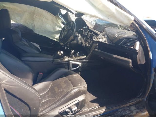 2019 BMW M4 WBS4Y9C52KAG67747 Photo 4