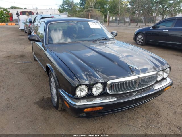 1999 JAGUAR XJ8 SAJHX6043XC856732