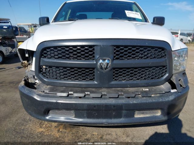 2017 RAM 1500 1C6RR6FG4HS860852 Photo 5