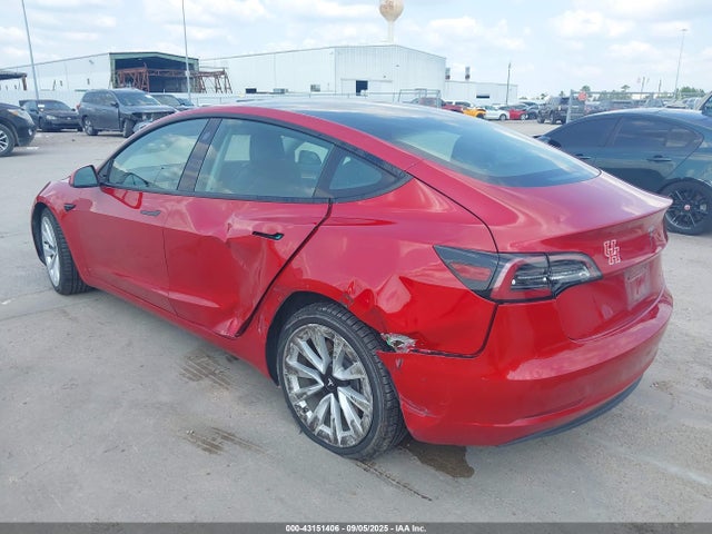 2023 TESLA MODEL 3 5YJ3E1EA7PF439231 Photo 2