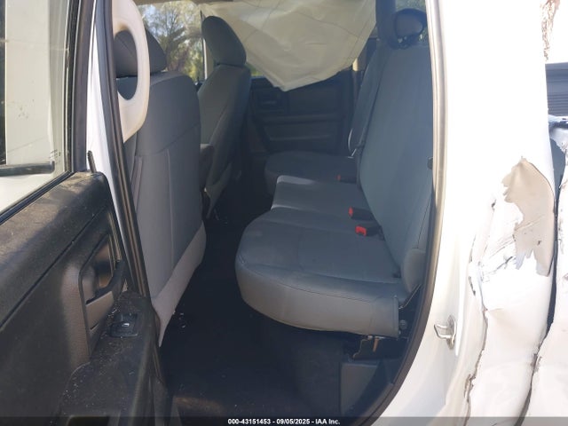 RAM 1500 2018 1C6RR6FT7JS299422 Image 8