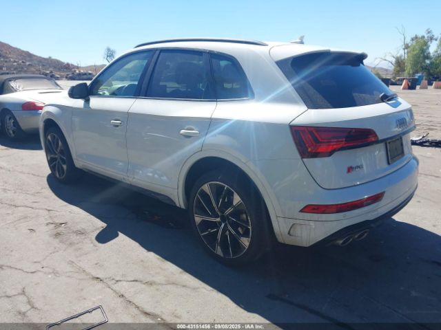 2021 AUDI SQ5 WA1B4AFY9M2036452 Photo 2
