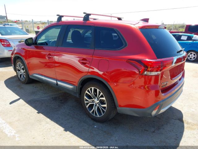 2017 MITSUBISHI OUTLANDER JA4AD2A35HZ019612 Photo 2