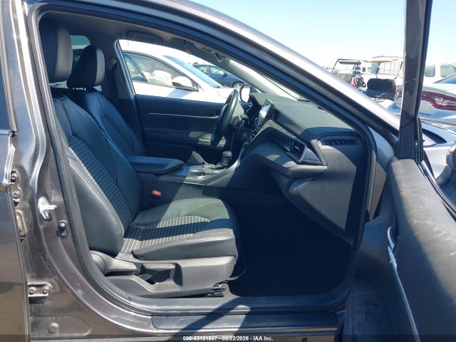 4T1G11AK4MU531729 Toyota CAMRY SE