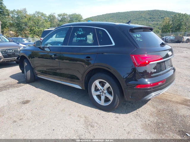 2021 AUDI Q5 WA1AAAFYXM2111583 Photo 2