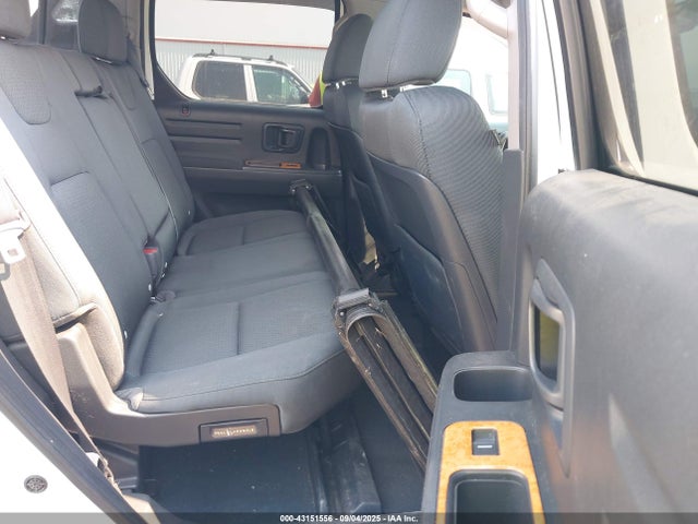 Honda j35z5 2014 5FPYK1F76EB014797 Image 8