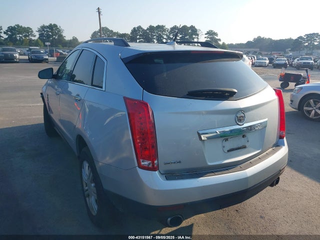 2011 CADILLAC SRX 3GYFNGEY7BS582283 Photo 2