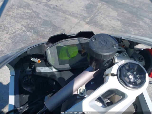 ZDMHAATW1NB006363 Ducati 2022