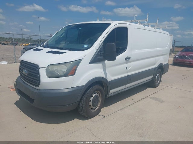 1FTNE1ZM5FKA90763 Ford 2015