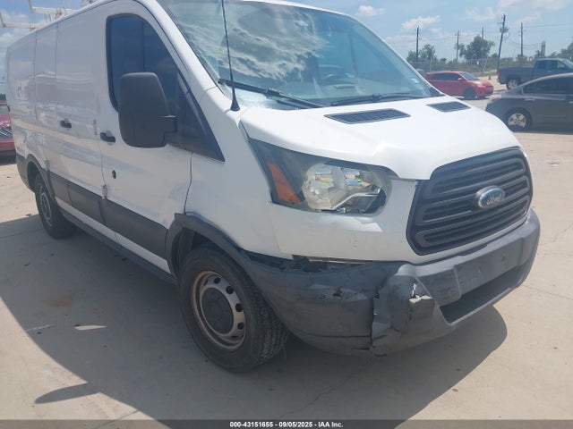 1FTNE1ZM5FKA90763 Ford 2015