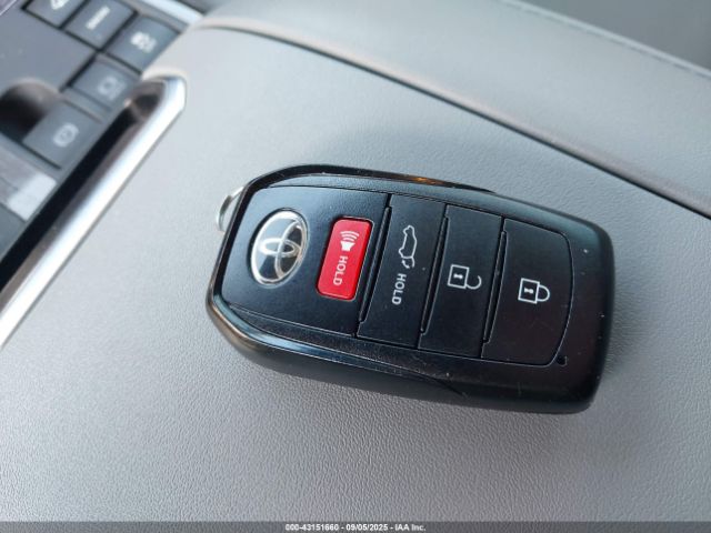 2024 TOYOTA HIGHLANDER 5TDKDRBH4RS552504 Photo 10