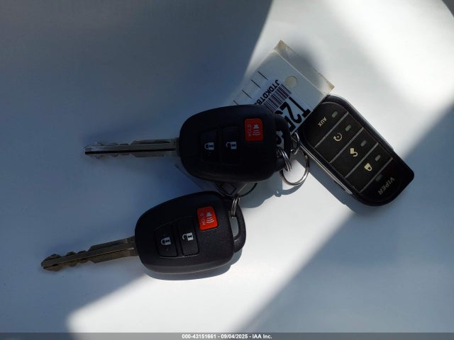JTDKDTB30F1097161 Toyota 1nz-fxe+1lm