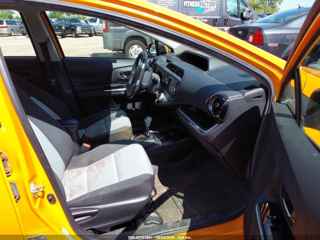JTDKDTB30F1097161 Toyota 1nz-fxe+1lm