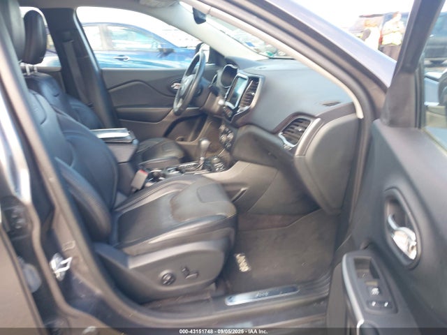1C4PJMDN4KD179048 Jeep Cherokee