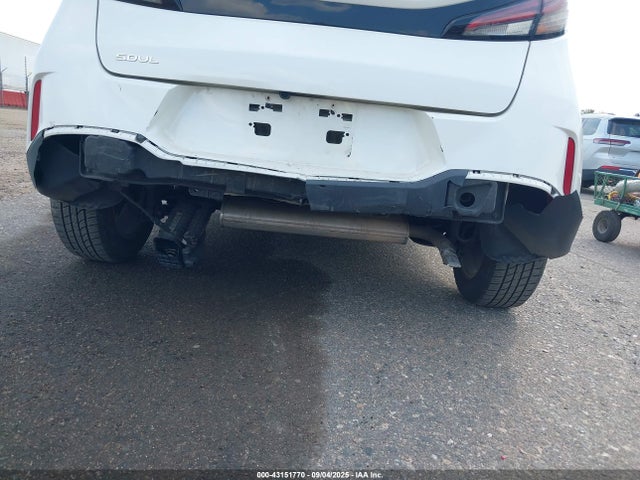 KNDJ23AU4P7853875 KIA mpi nu