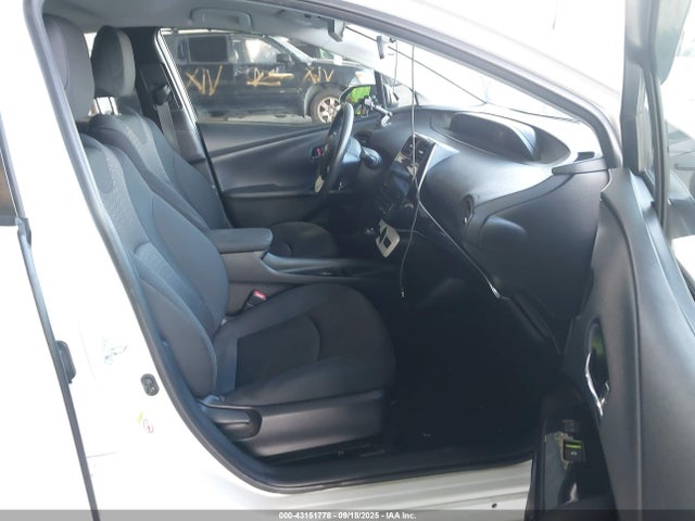 JTDKBRFU1H3027896 Toyota 2zr-fxe,1nm