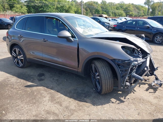 Продажа на аукционе авто 2012 Porsche Cayenne, vin: WP1AA2A23CLA06583, номер лота: 43151807