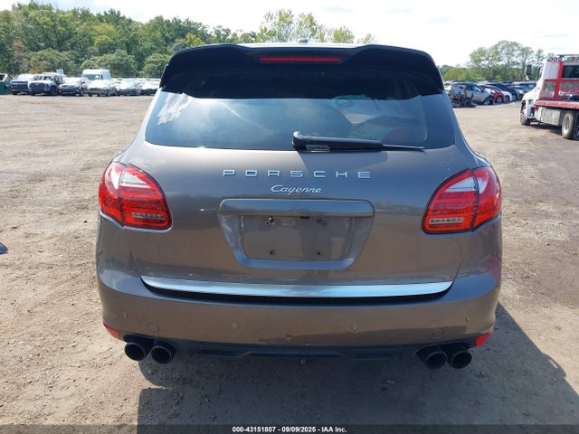 Продажа на аукционе авто 2012 Porsche Cayenne, vin: WP1AA2A23CLA06583, номер лота: 43151807