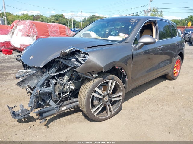 Продажа на аукционе авто 2012 Porsche Cayenne, vin: WP1AA2A23CLA06583, номер лота: 43151807