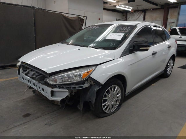 Ford 2.0l gdi 2018 1FADP3E26JL287939 Image 2
