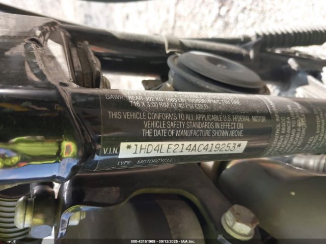 2010 HARLEY-DAVIDSON XL883 1HD4LE214AC419253 Photo 9