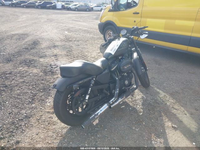 2010 HARLEY-DAVIDSON XL883 1HD4LE214AC419253 Photo 3
