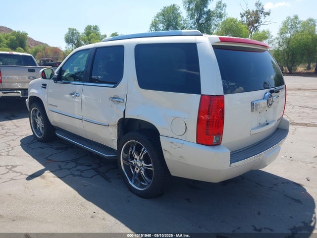 2008 CADILLAC ESCALADE 1GYFK63878R168471 Photo 2