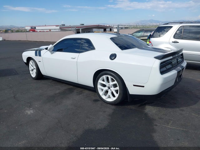 Dodge Challenger 2019 2C3CDZBT7KH659547 Image 3
