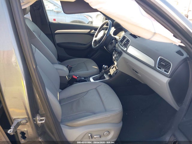 2017 AUDI Q3 WA1HCCFS5HR011016 Photo 4