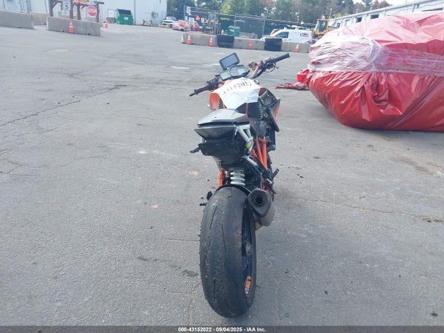 VBKV39407EM906365 KTM V-twin Rc8 Super Duke R