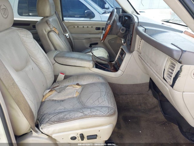2004 CADILLAC ESCALADE ESV 3GYFK66N04G312860 Photo 4