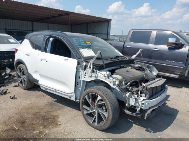2020 VOLVO XC40 YV4162UM6L2279763
