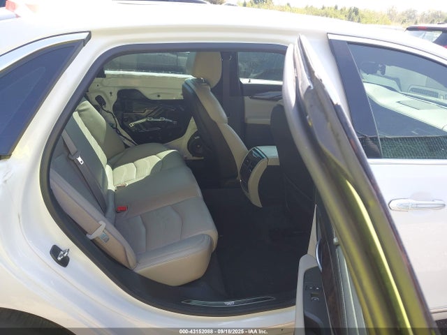 2017 CADILLAC CT6 1G6KE5R65HU199486 Photo 7