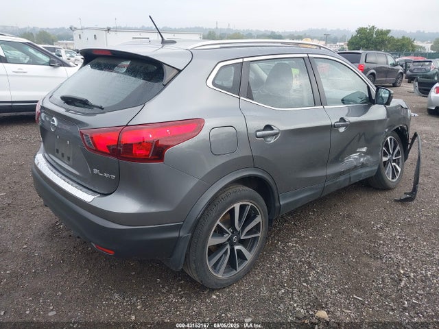 JN1BJ1CR3JW210745 Nissan 2018