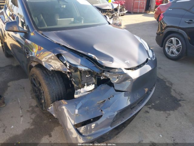 2023 TESLA MODEL Y 7SAYGDEE9PA112818 Photo 5
