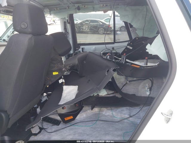 2023 CHEVROLET TAHOE 1GNSCLED3PR299963 Photo 7